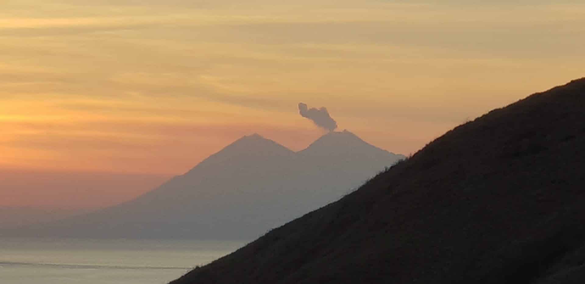 Beauty Montain in Indonesia | Explore Indonesia with Liveaboard | Calico Jack